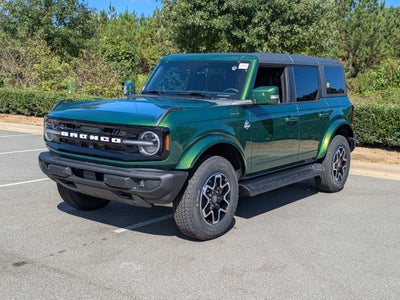 2025 Ford Bronco Outer Banks