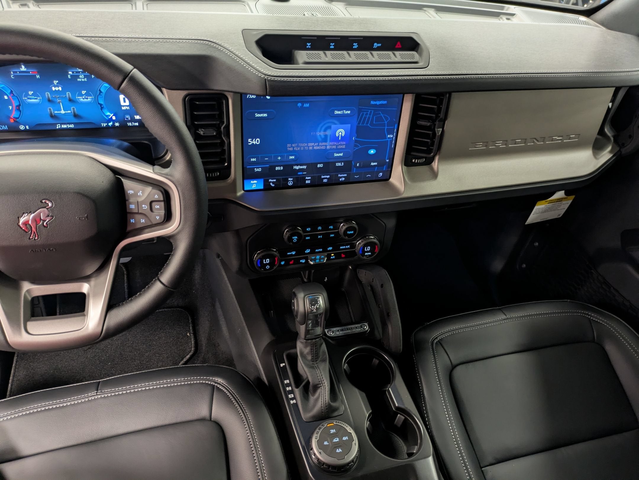 2026 Ford Bronco Outer Banks