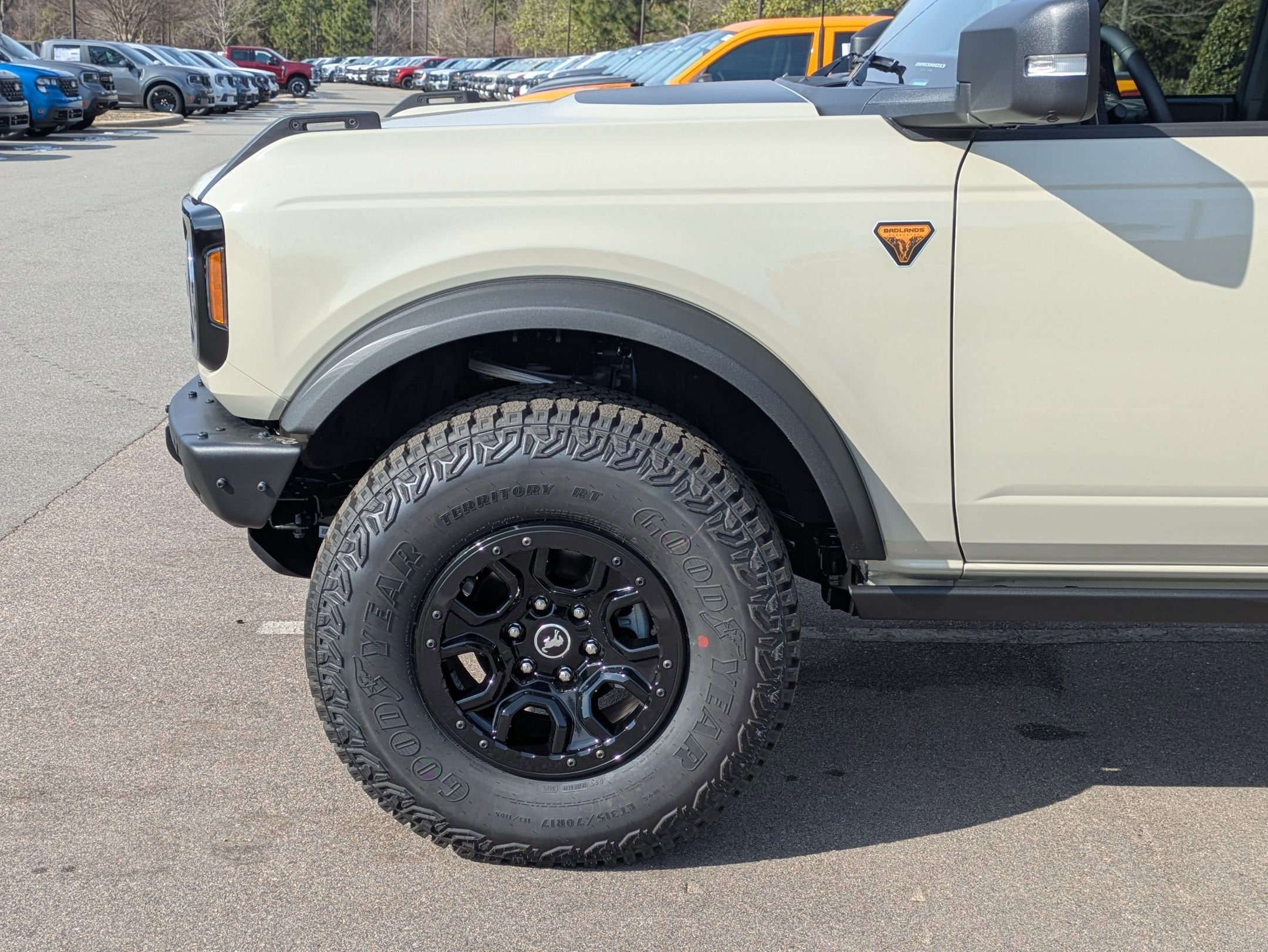 2025 Ford Bronco Badlands