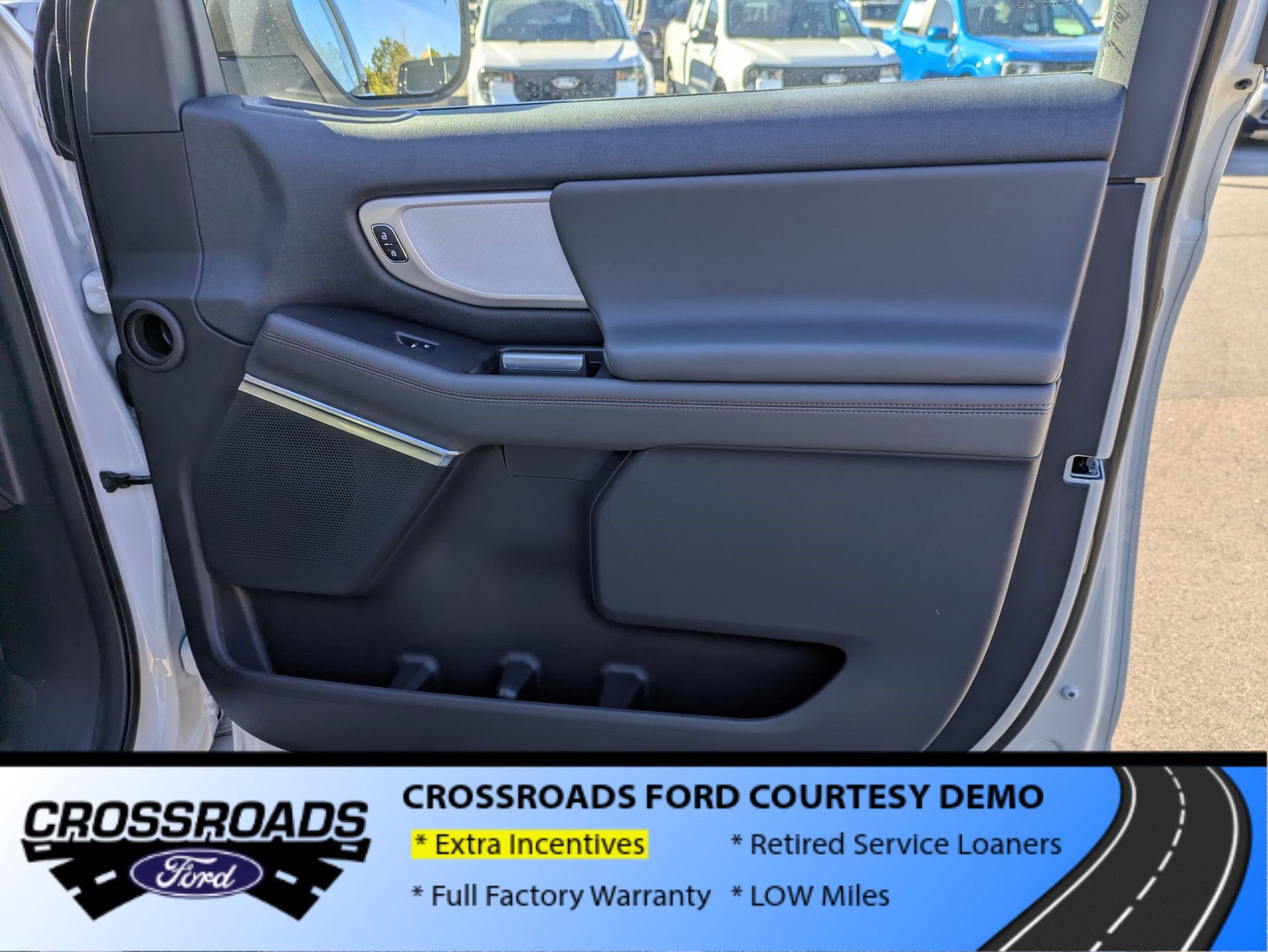 2025 Ford Expedition Max Active - Crossroads Courtesy Demo