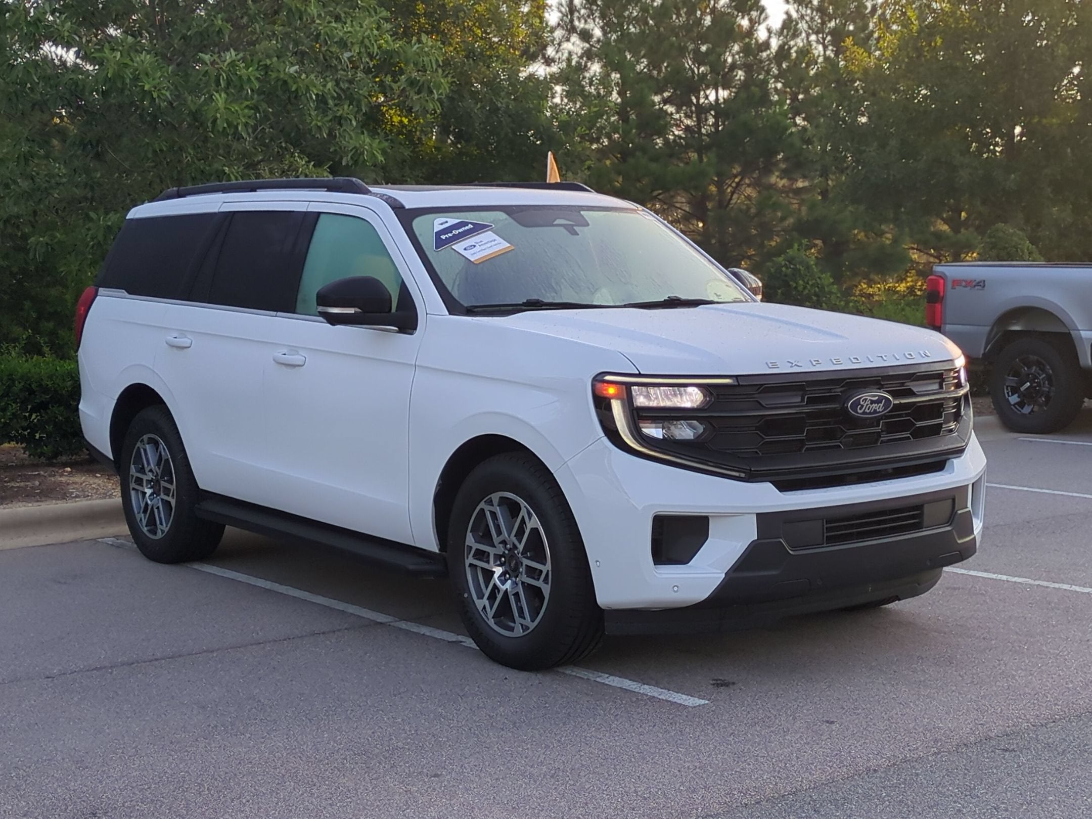 2025 Ford Expedition Active
