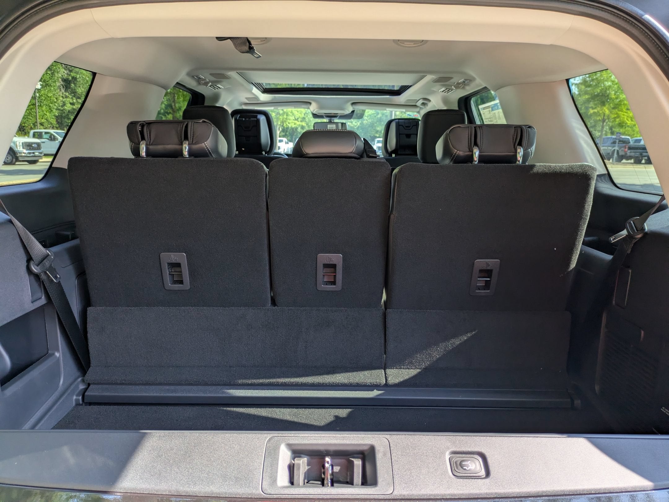 2027 Ford Expedition Platinum