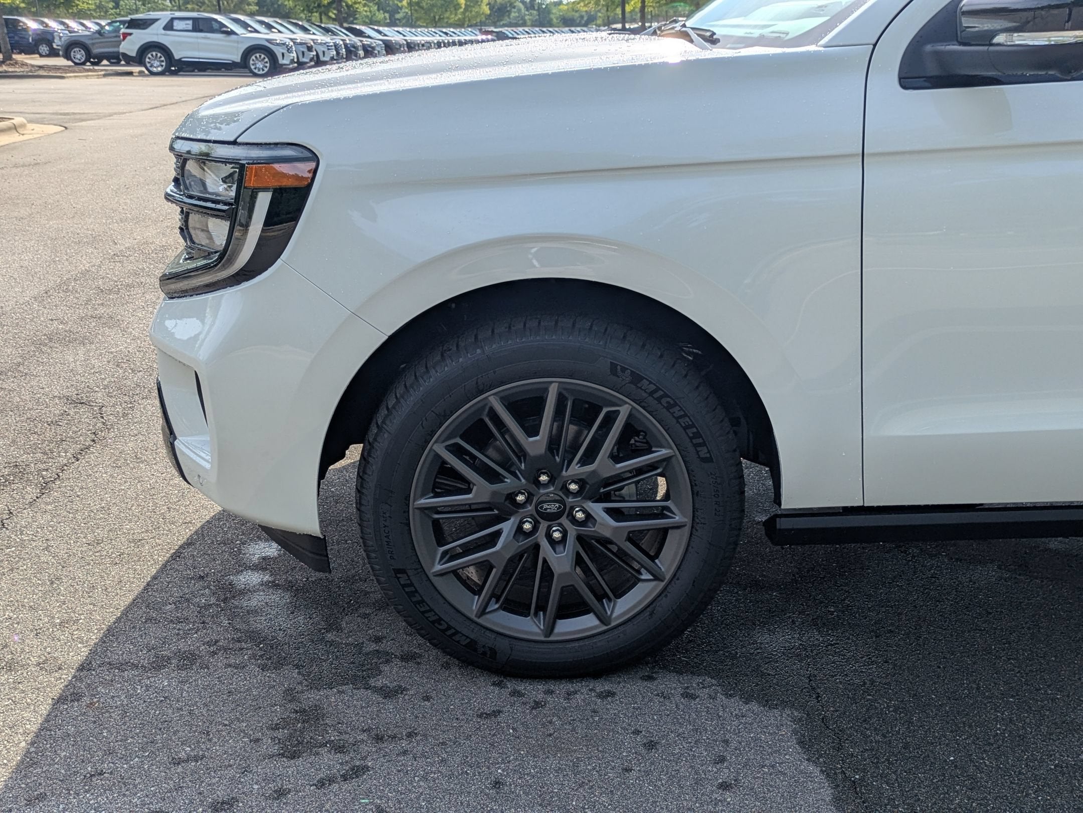 2027 Ford Expedition Platinum