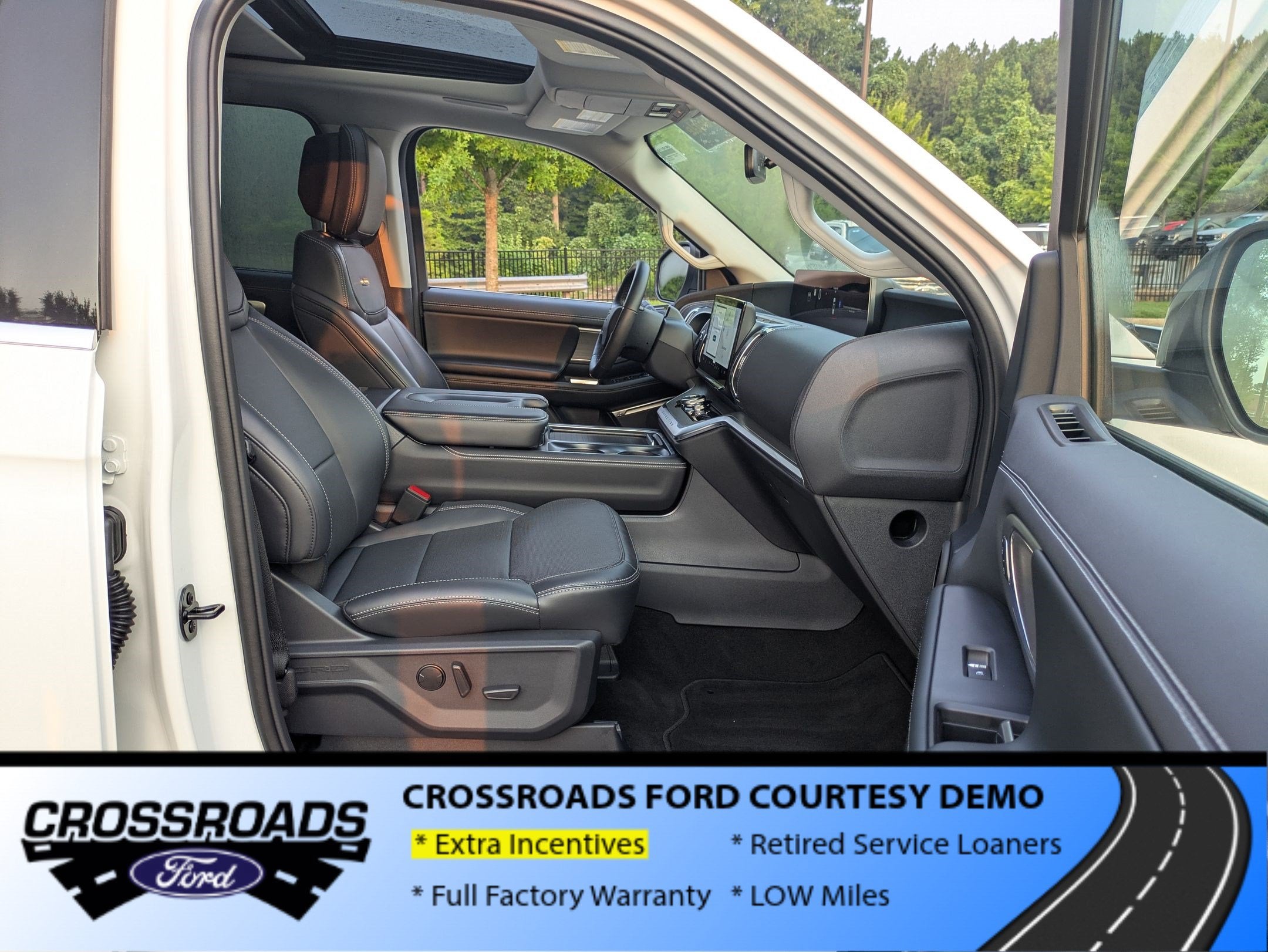2026 Ford Expedition Platinum - Crossroads Courtesy Demo
