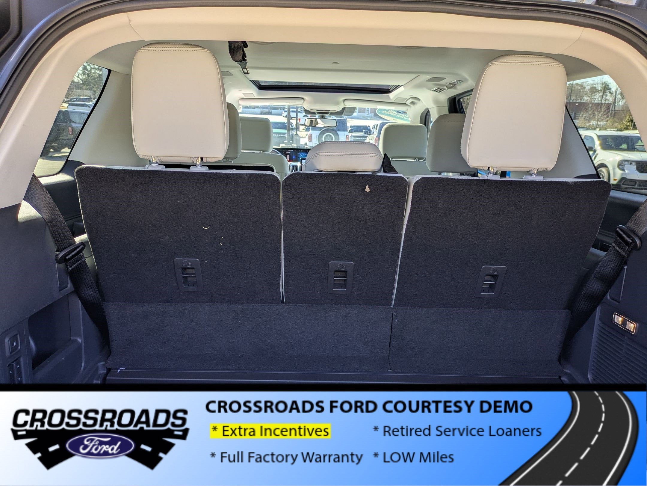2025 Ford Expedition Platinum - Crossroads Courtesy Demo