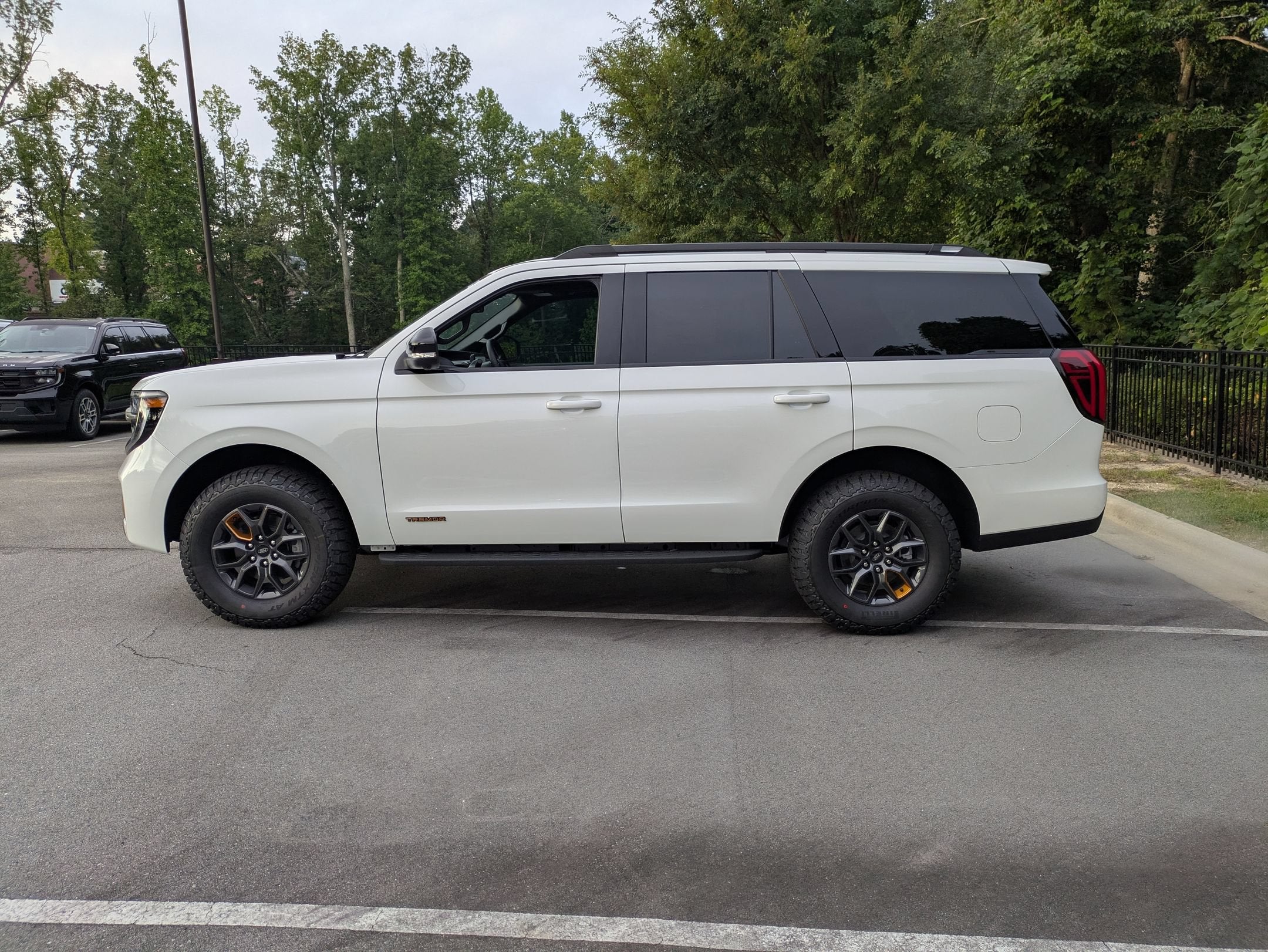 2027 Ford Expedition Tremor