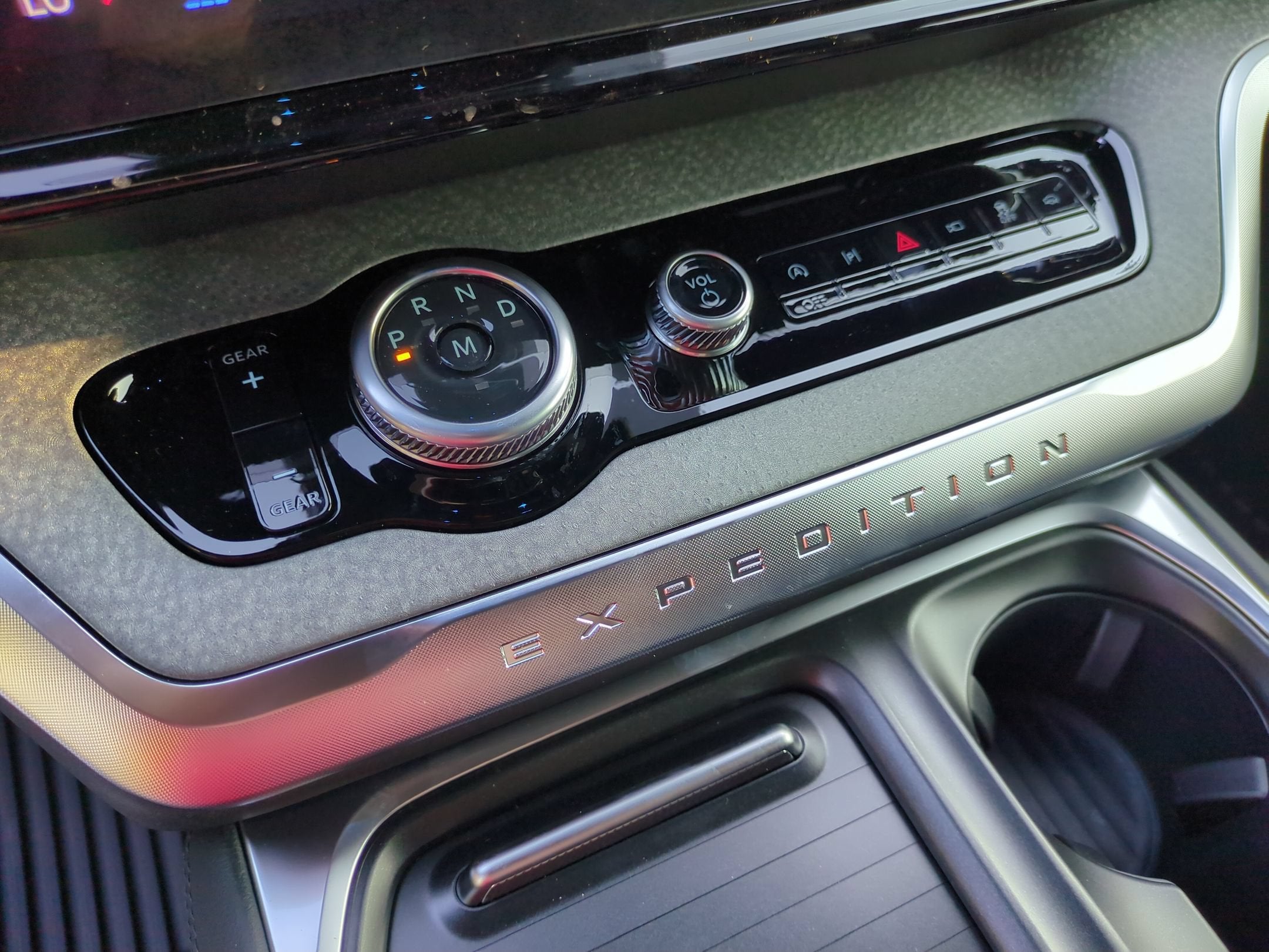 2027 Ford Expedition Tremor