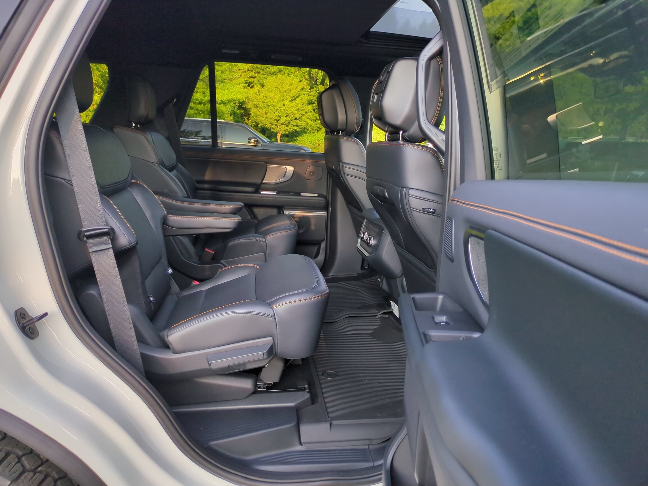 2027 Ford Expedition Tremor