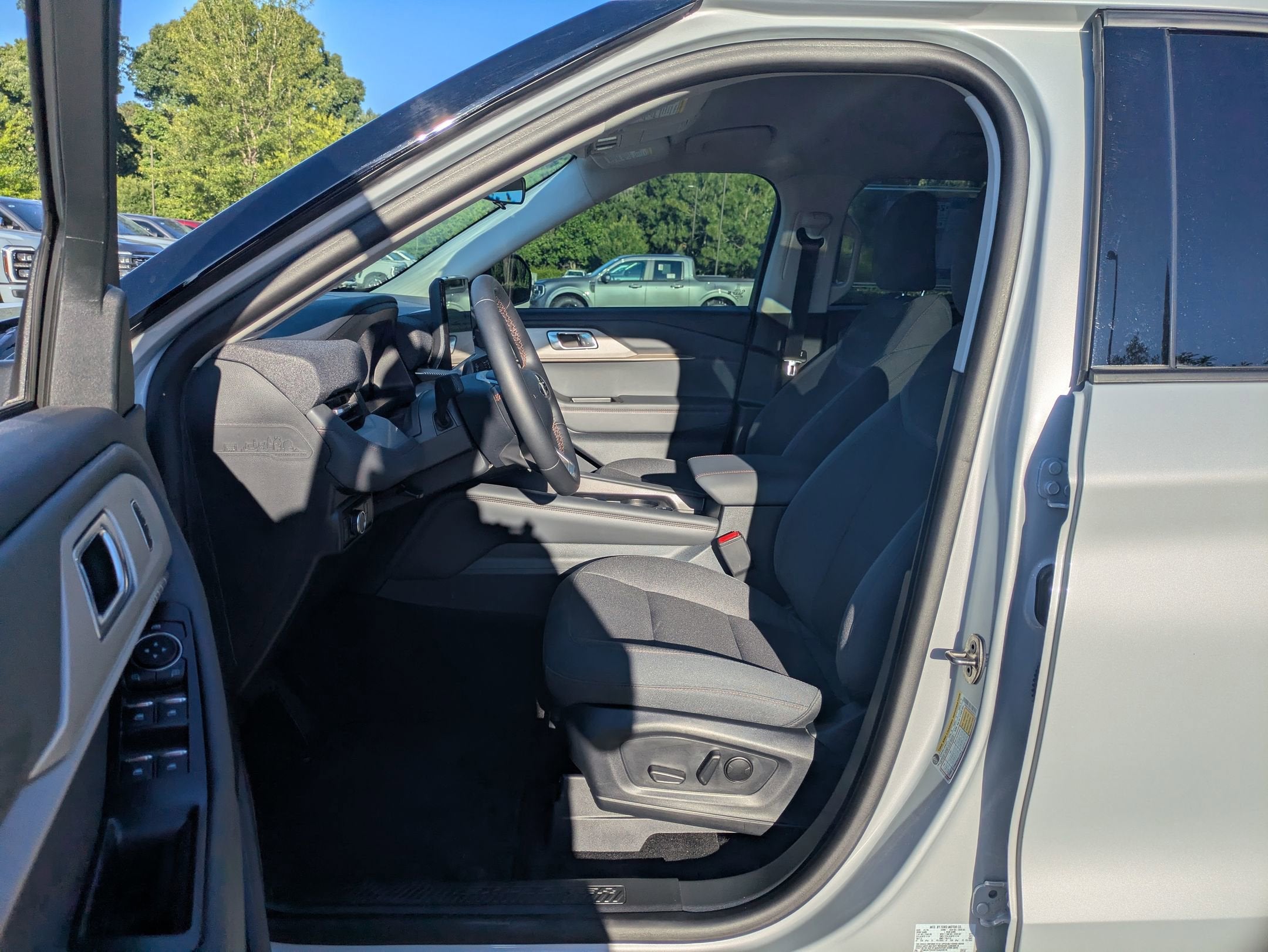 2026 Ford Explorer Active - Crossroads Courtesy Demo