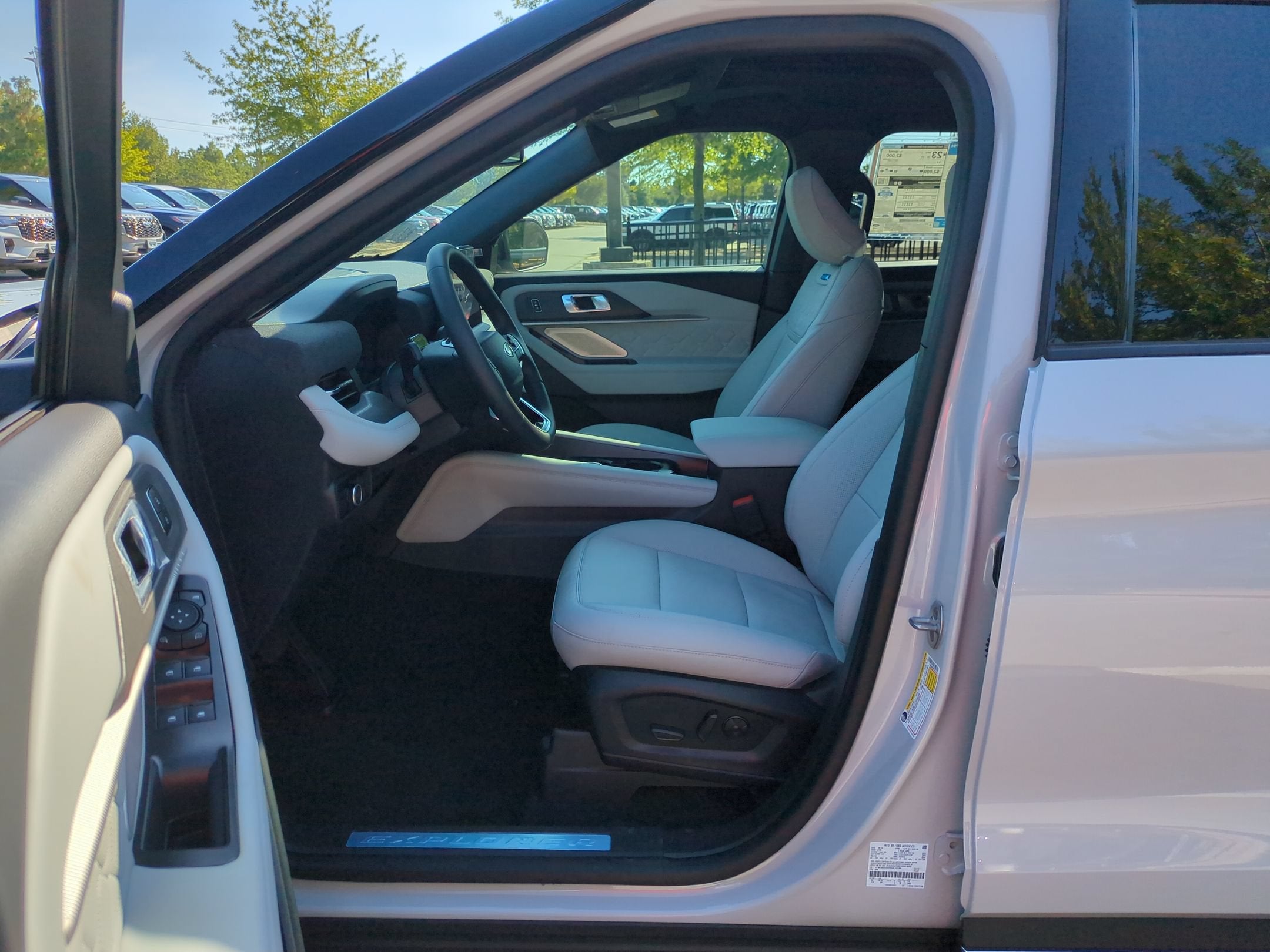 2027 Ford Explorer Platinum