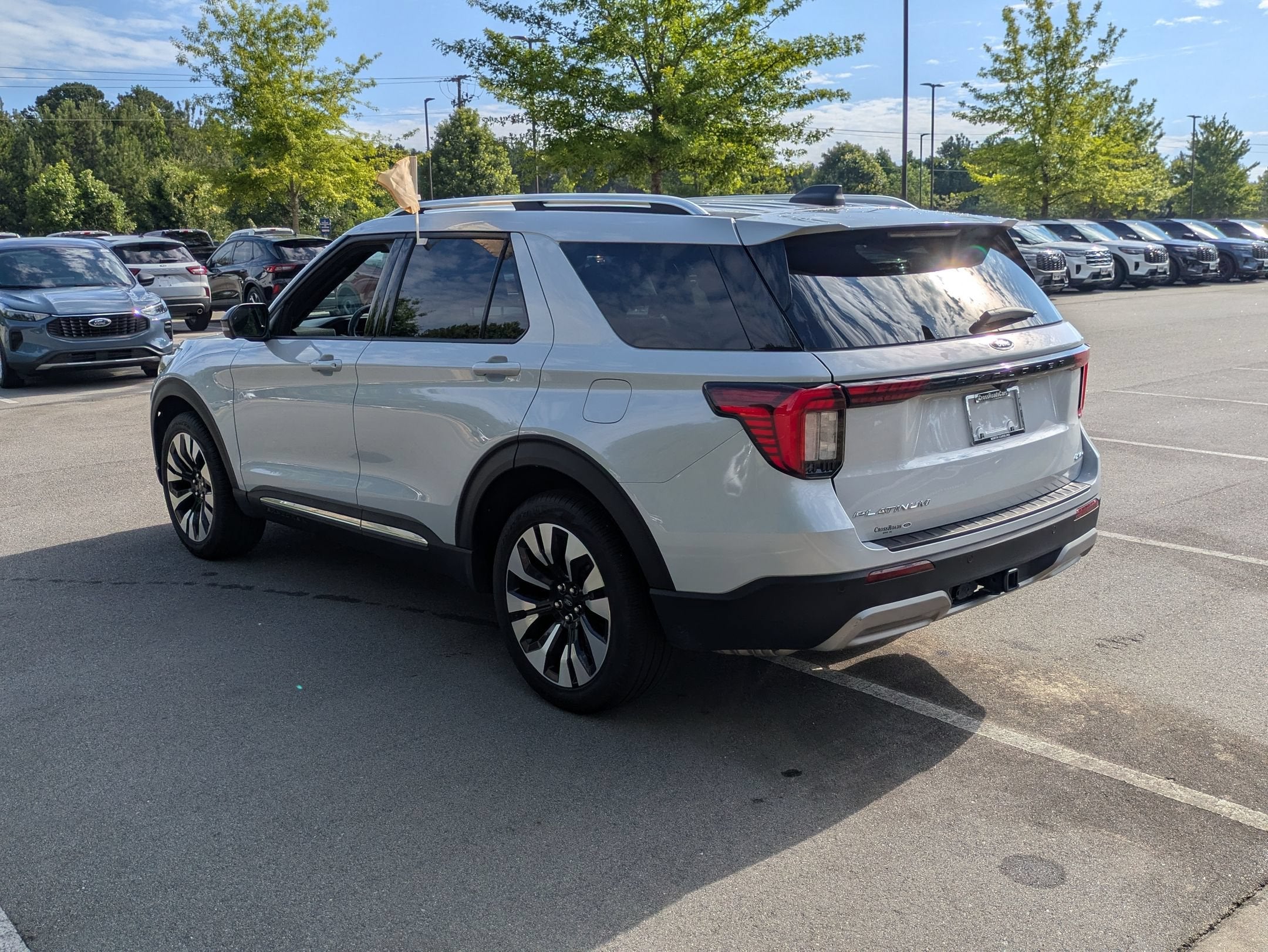 2025 Ford Explorer Platinum