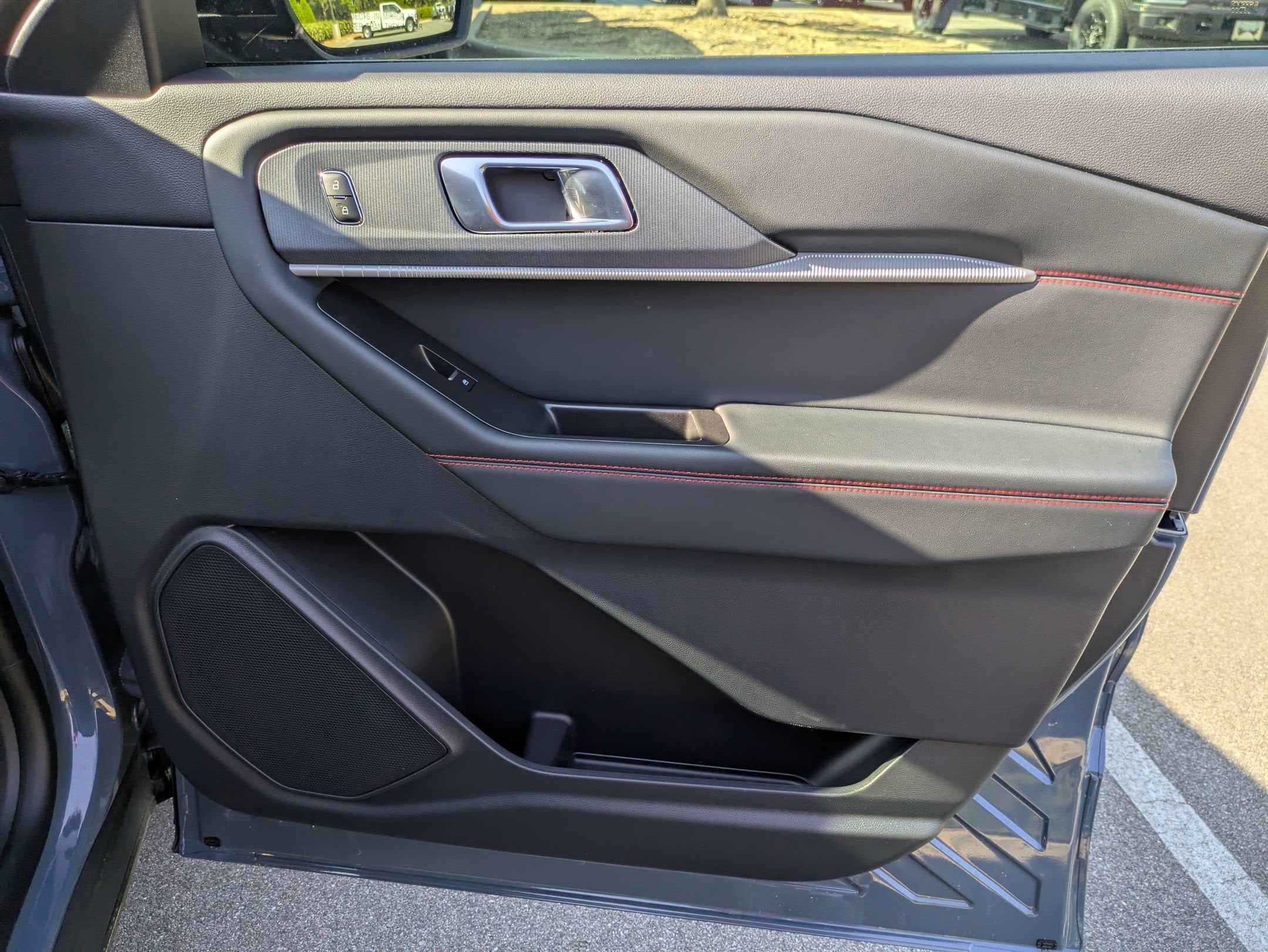 2026 Ford Explorer ST-Line - Crossroads Courtesy Demo