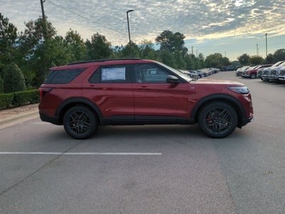 2027 Ford Explorer ST-Line