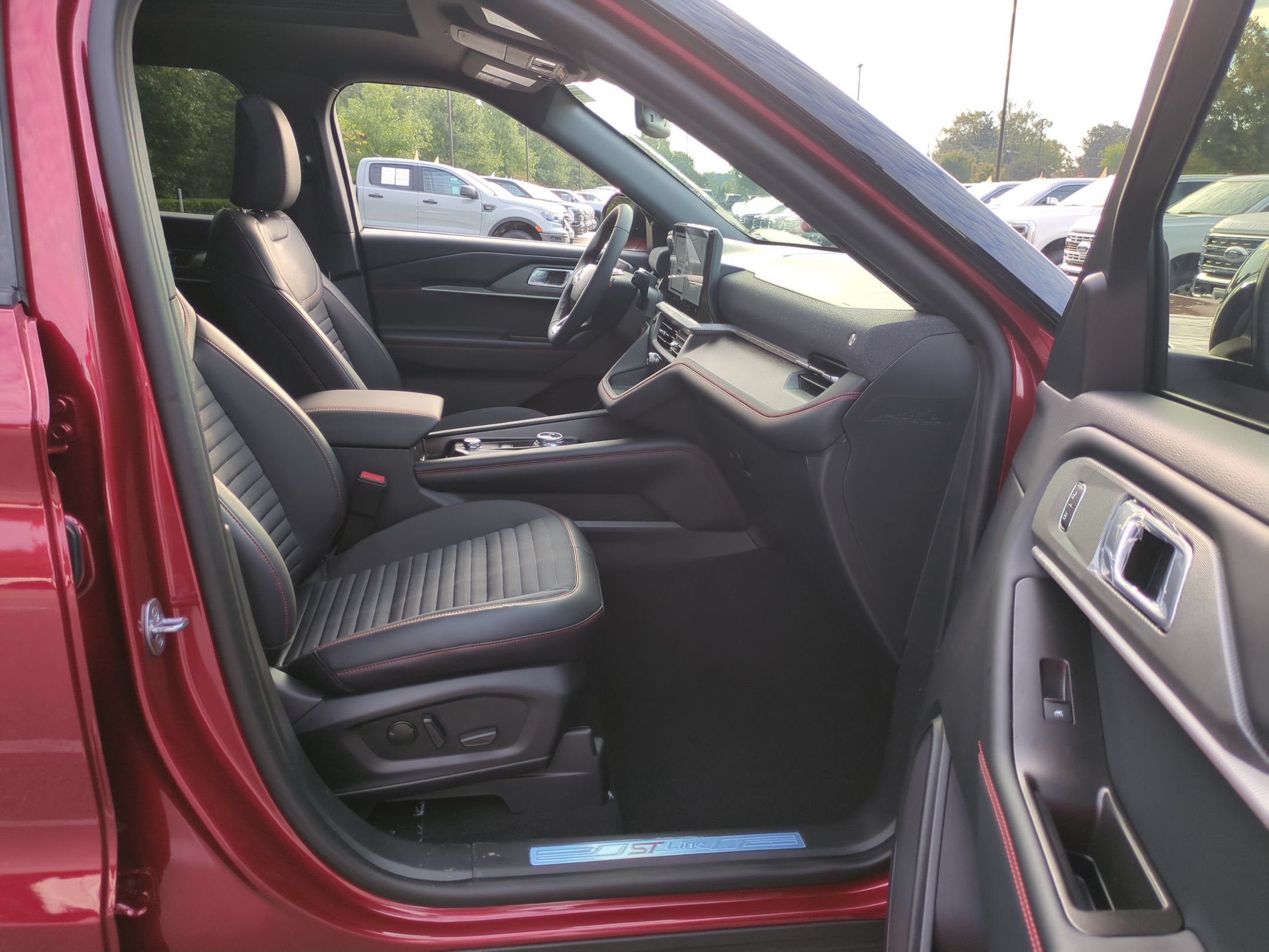 2027 Ford Explorer ST-Line