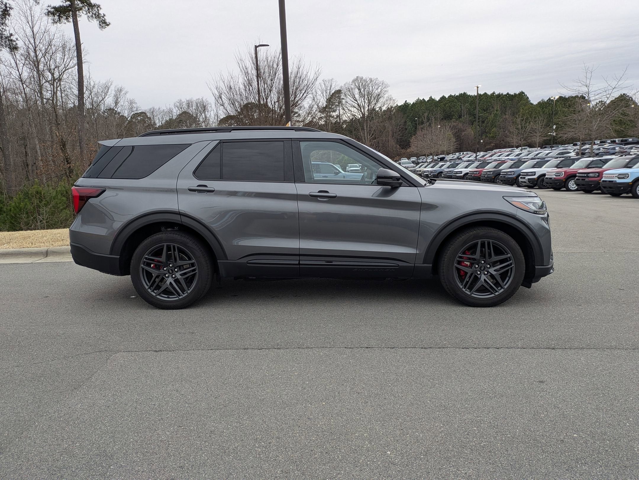 2025 Ford Explorer ST