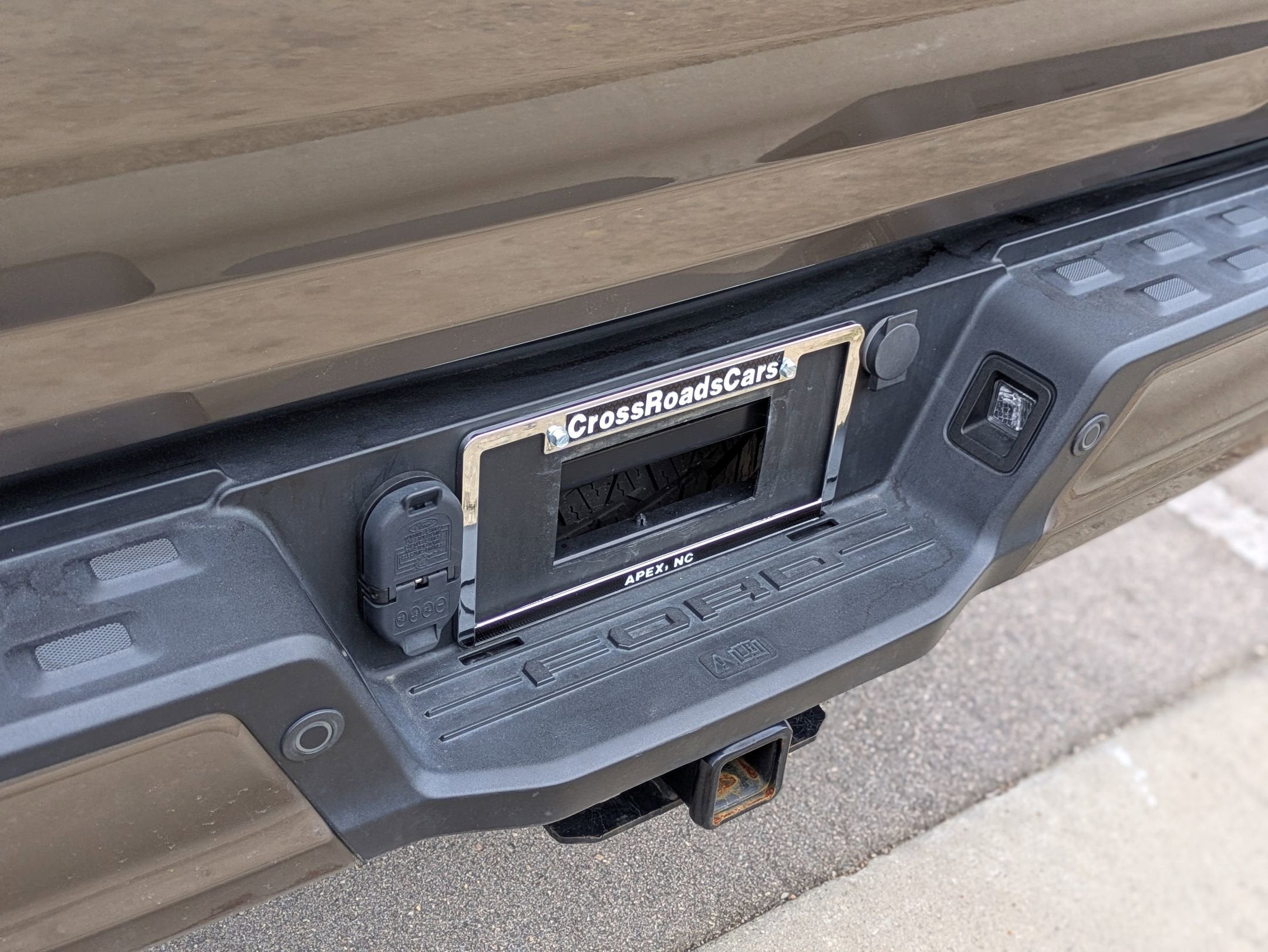 2023 Ford F-150 Lightning LARIAT