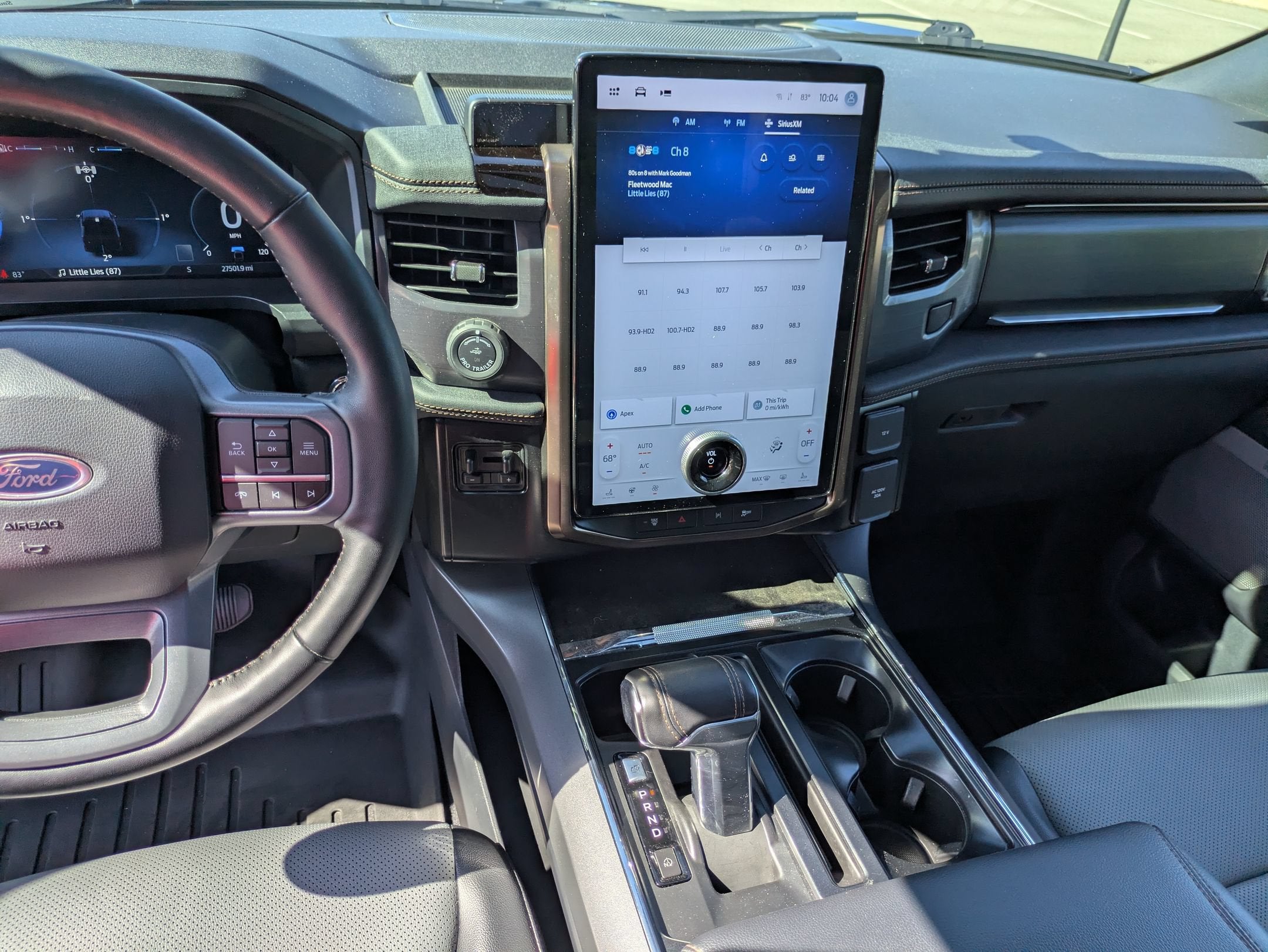 2023 Ford F-150 Lightning LARIAT