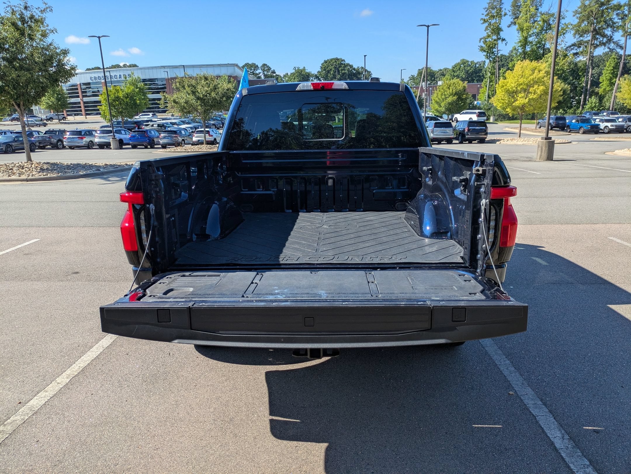 2023 Ford F-150 Lightning LARIAT