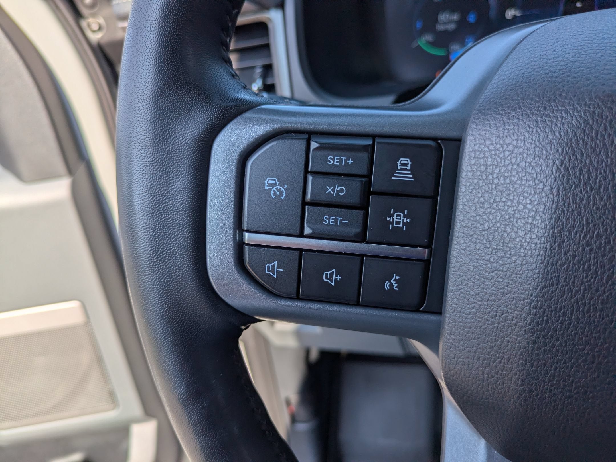 2024 Ford F-150 Lightning Flash