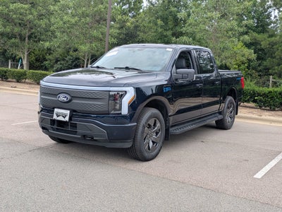 2025 Ford F-150 Lightning Flash