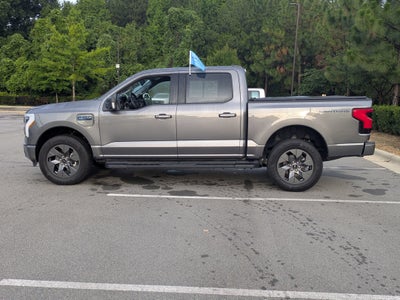 2025 Ford F-150 Lightning Flash