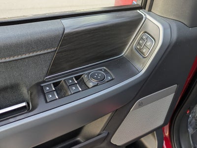2024 Ford F-150 Lightning LARIAT