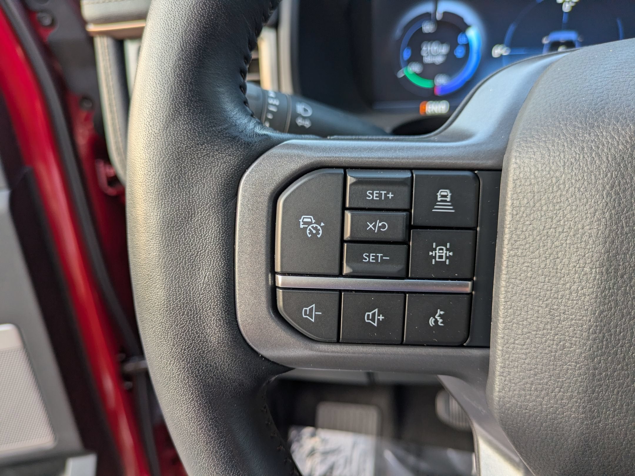 2024 Ford F-150 Lightning LARIAT