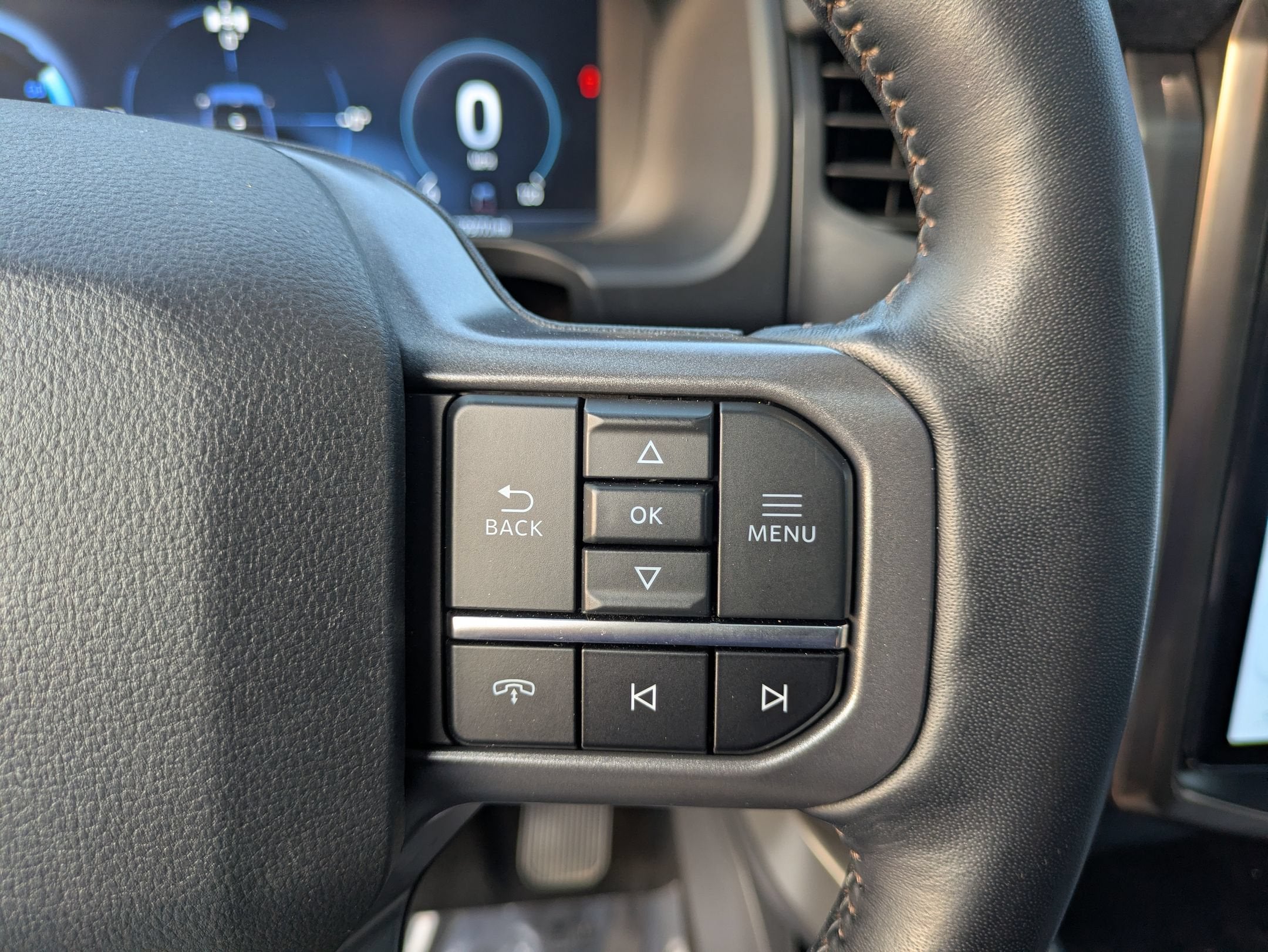 2024 Ford F-150 Lightning LARIAT