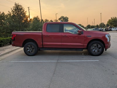 2024 Ford F-150 Lightning LARIAT