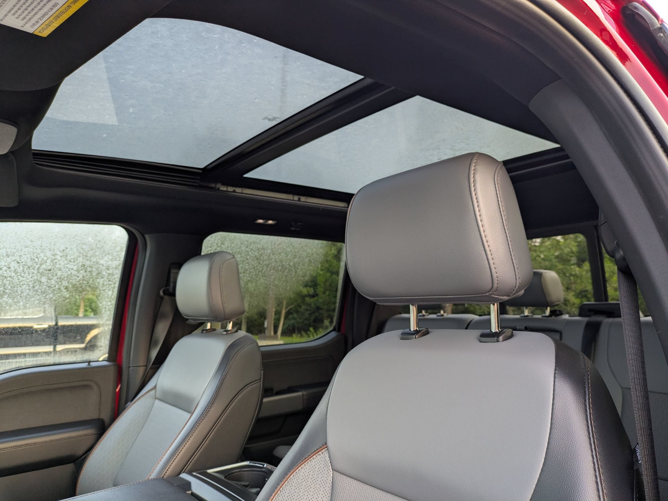 2024 Ford F-150 Lightning LARIAT