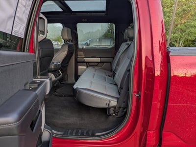 2024 Ford F-150 Lightning LARIAT