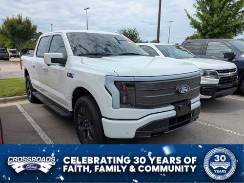 2025 Ford F-150 Lightning LARIAT