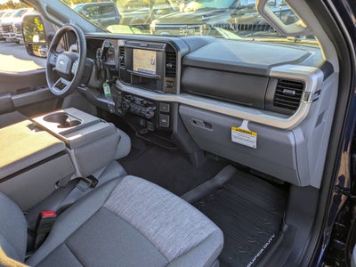 2027 Ford Super Duty F-250 SRW XLT