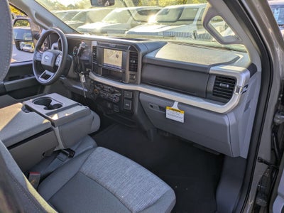 2027 Ford Super Duty F-250 SRW XLT