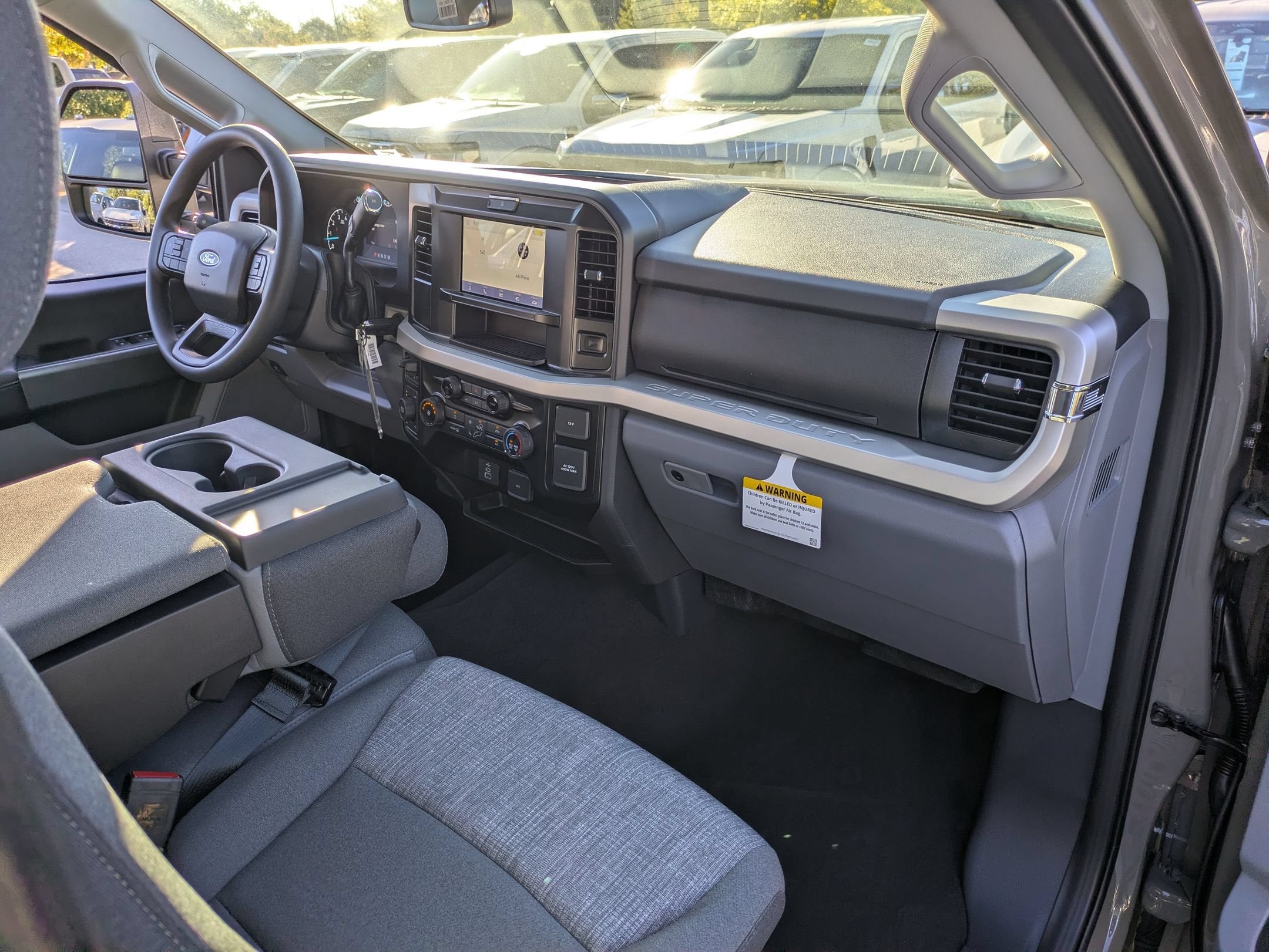 2027 Ford Super Duty F-250 SRW XLT