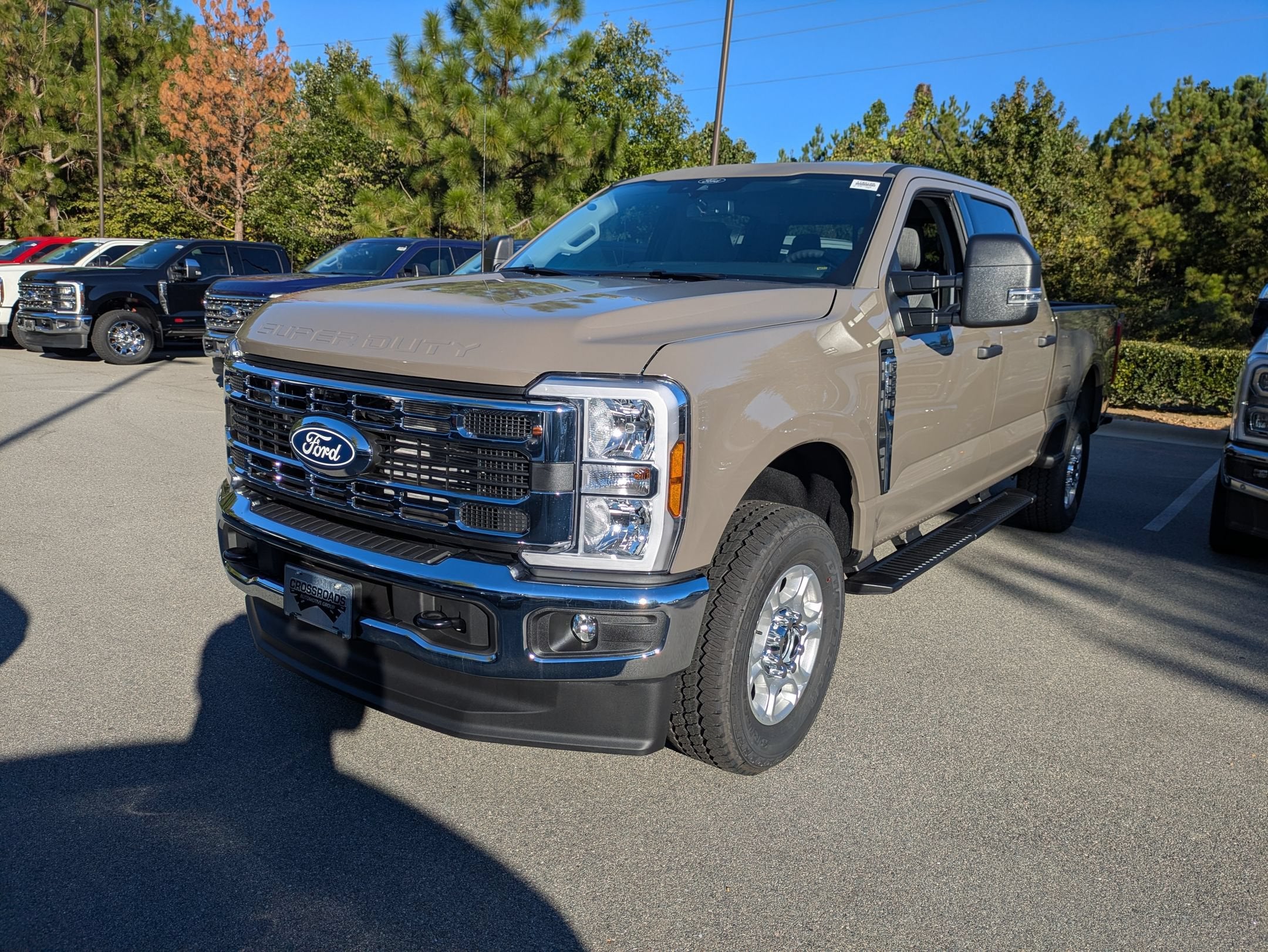2027 Ford Super Duty F-250 SRW XLT