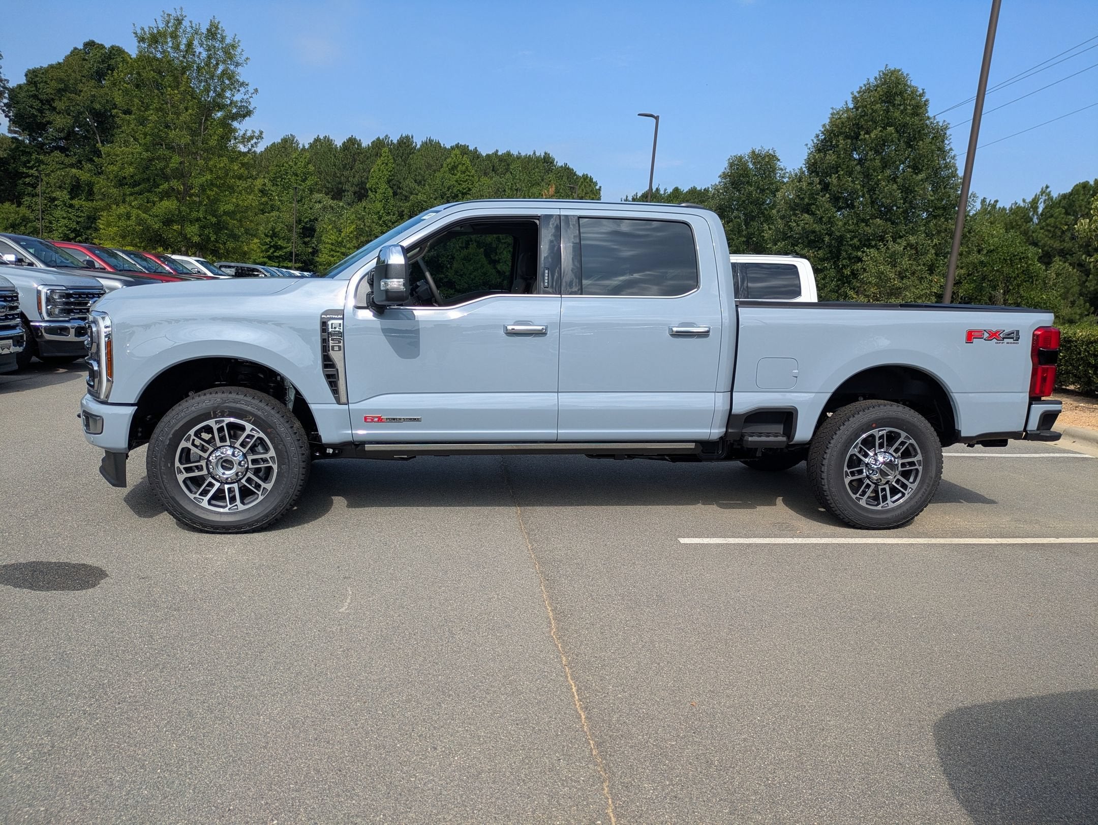 2026 Ford Super Duty F-250 SRW Platinum