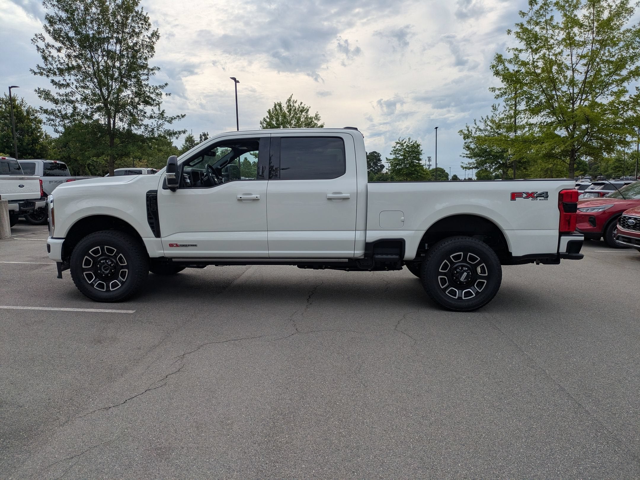 2026 Ford Super Duty F-250 SRW Platinum