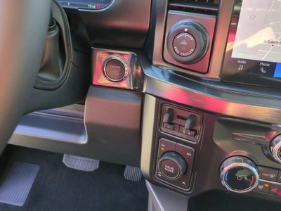 2027 Ford Super Duty F-250 SRW LARIAT