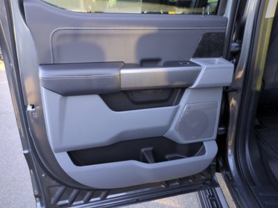 2027 Ford Super Duty F-250 SRW XLT