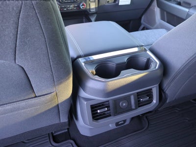 2027 Ford Super Duty F-250 SRW XLT