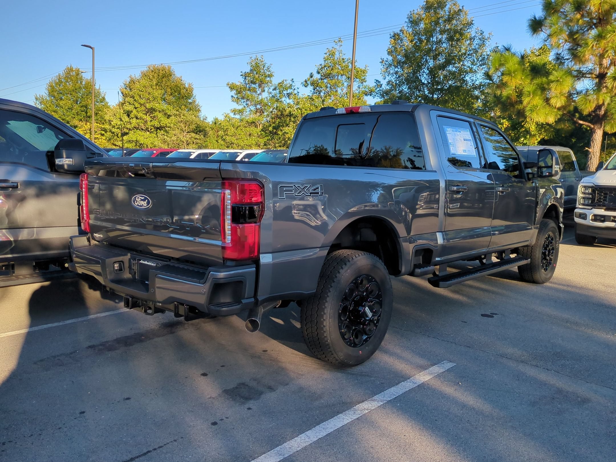 2027 Ford Super Duty F-250 SRW XLT