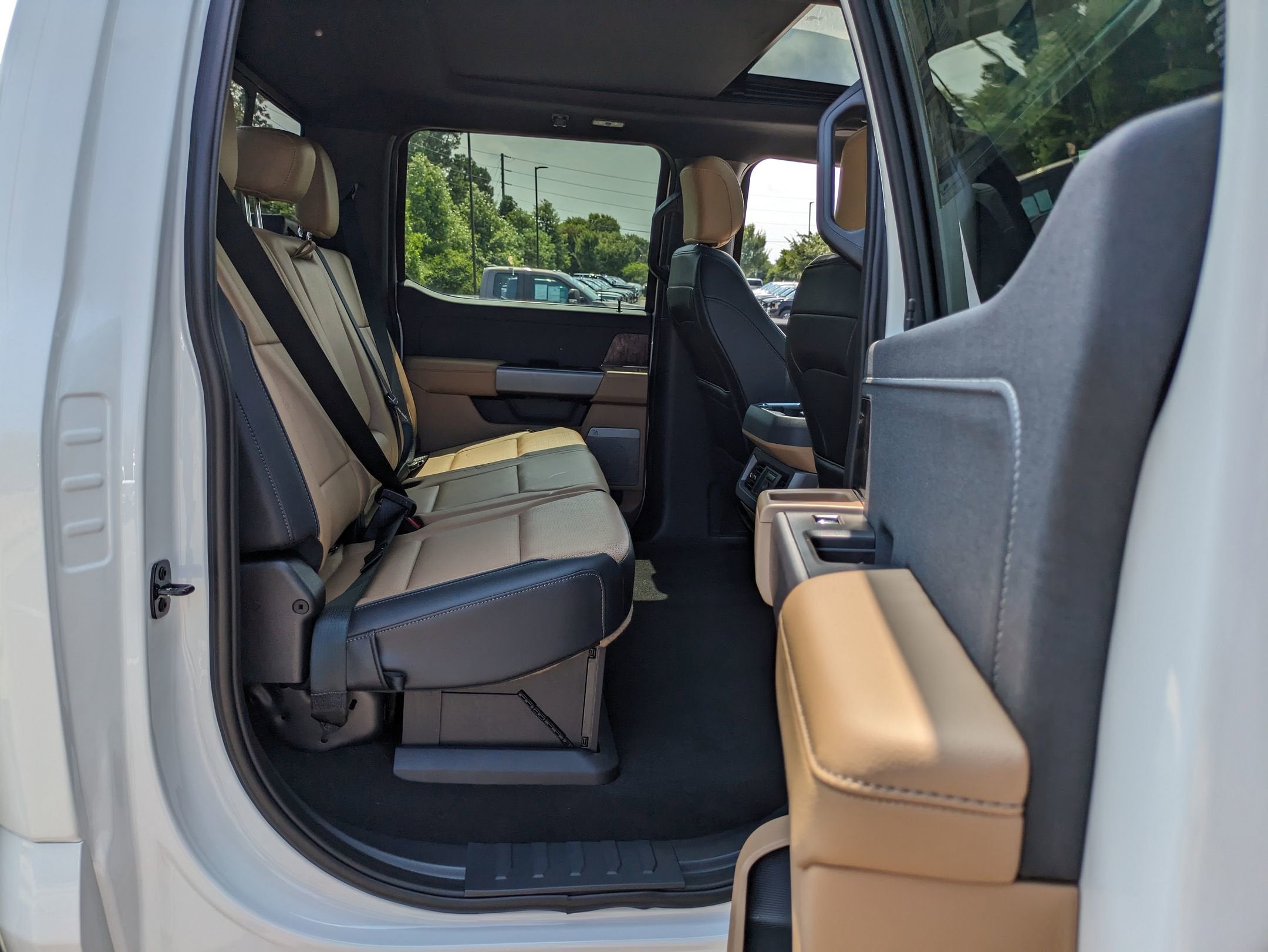 2025 Ford Super Duty F-250 SRW LARIAT