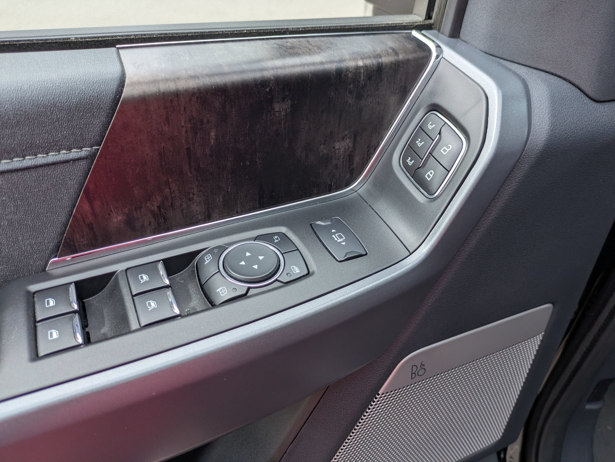 2023 Ford Super Duty F-250 SRW LARIAT