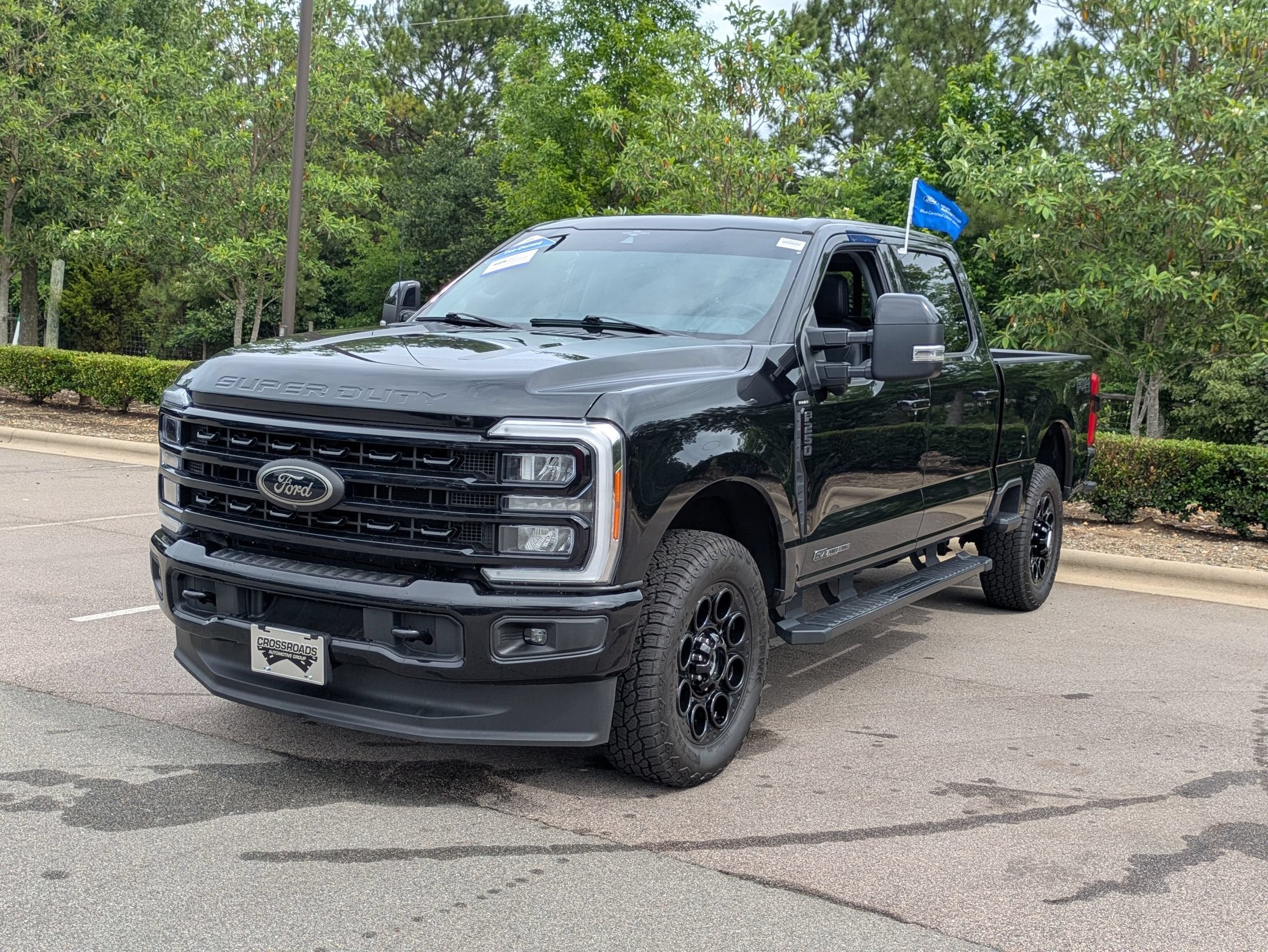 2023 Ford Super Duty F-250 SRW LARIAT
