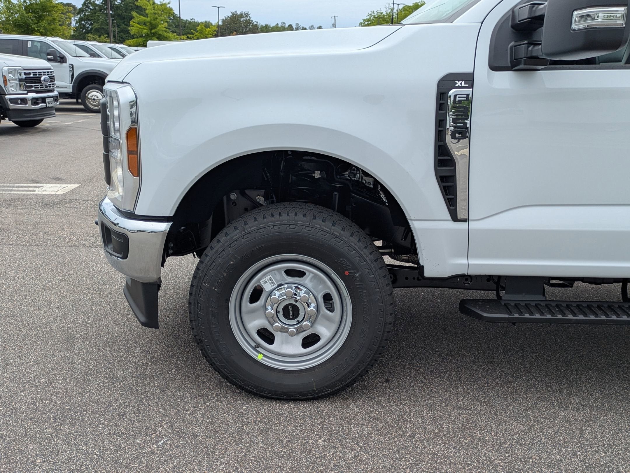 2026 Ford Super Duty F-350 SRW XL
