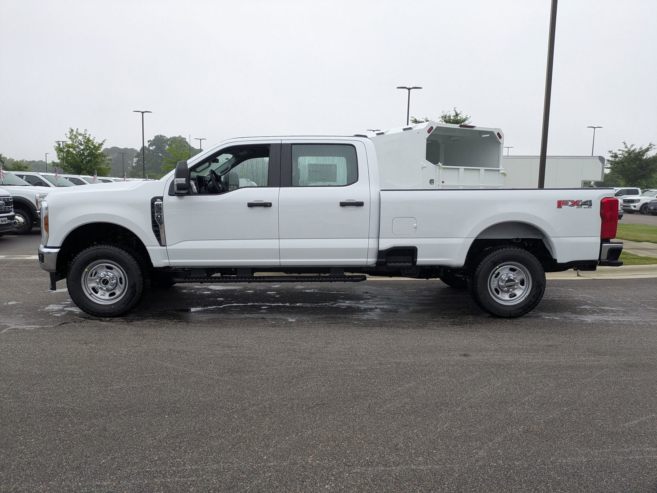 2026 Ford Super Duty F-350 SRW XL