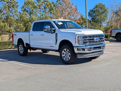 2023 Ford Super Duty F-350 SRW LARIAT