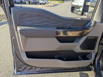 2026 Ford Super Duty F-350 SRW Platinum