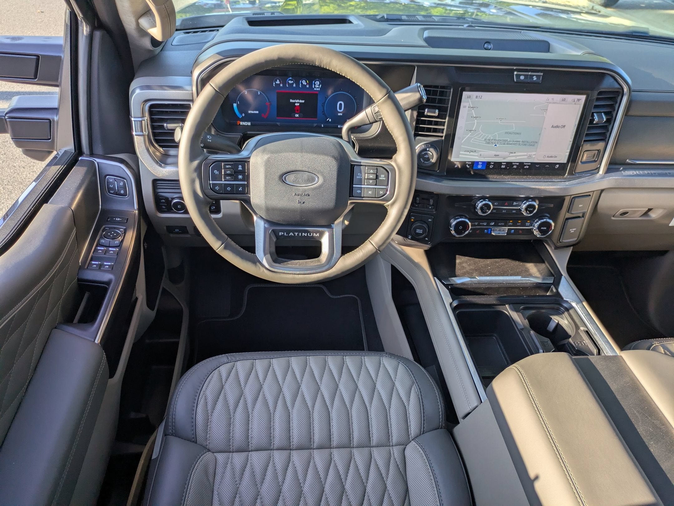 2026 Ford Super Duty F-350 SRW Platinum